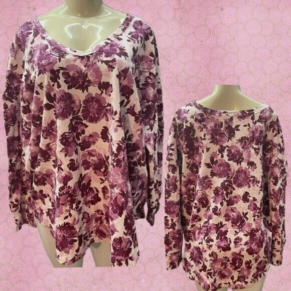 Woman Within +22/24 Pink-Maroon Floral Thermal V-Neck Curved Hem Long Sleeve Top - Picture 1 of 6